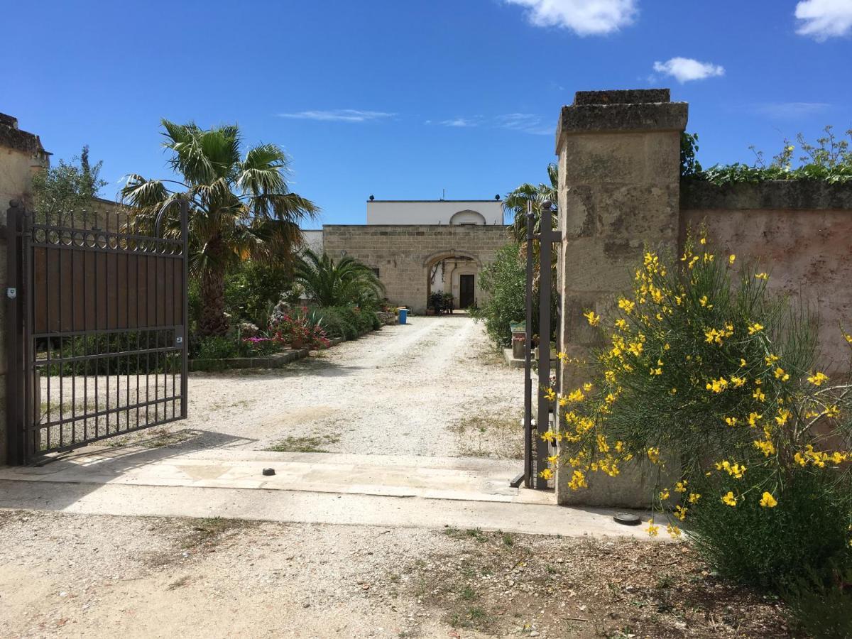 Corte Dei Salentini Carpignano Salentino Exterior foto